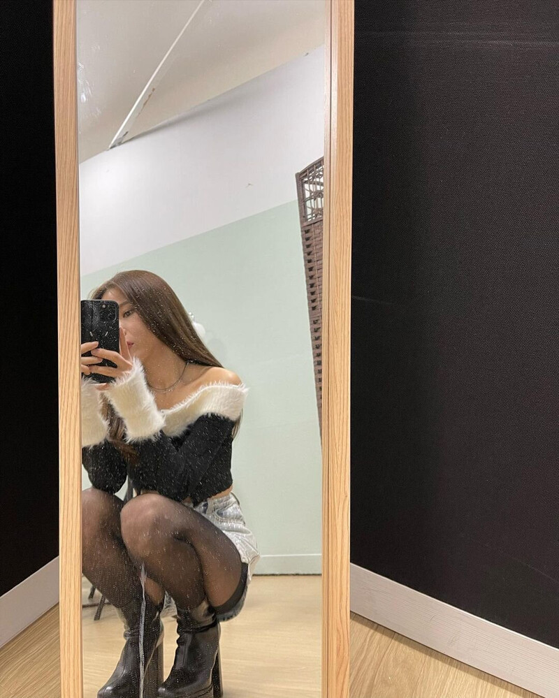 230302 Solar Instagram Update documents 3