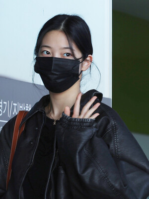 250124 KAZUHA at Gimpo Airport