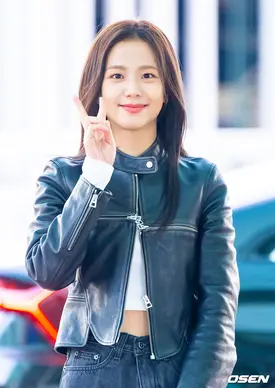 241205 JISOO at Incheon Airport