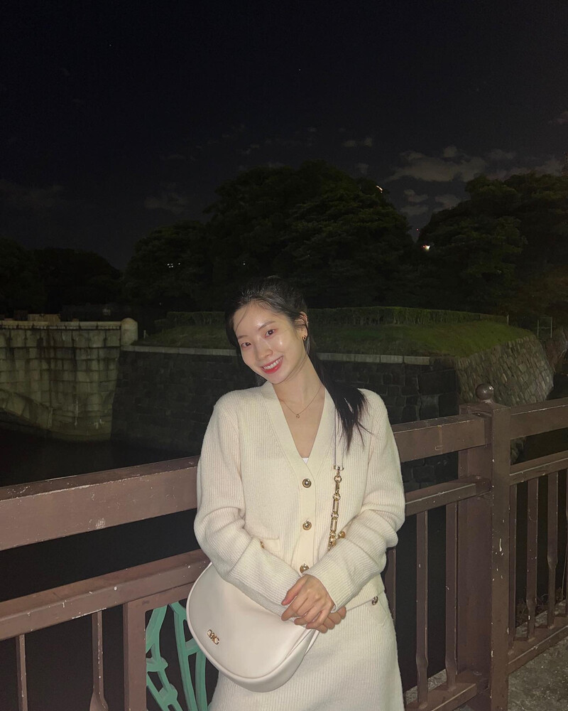 231008 - DAHYUN Instagram Update documents 2