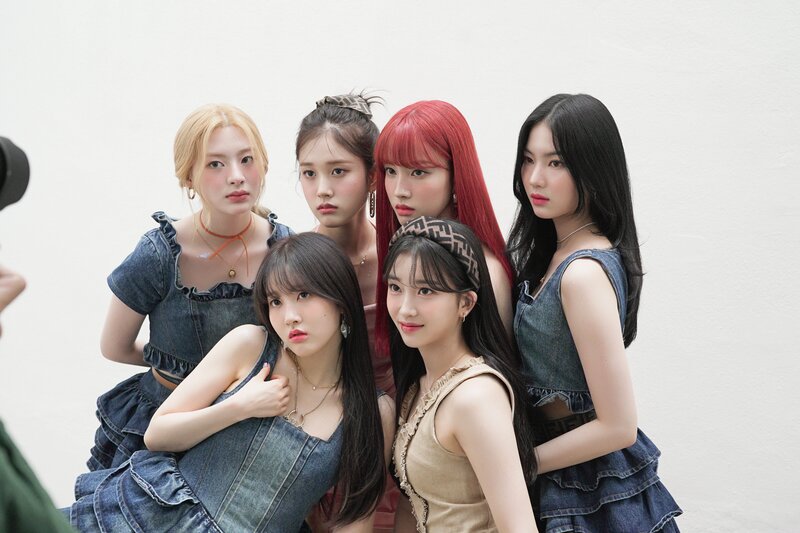 220718 High Up Naver Post - STAYC 'WE NEED LOVE' Jacket Shoot documents 4