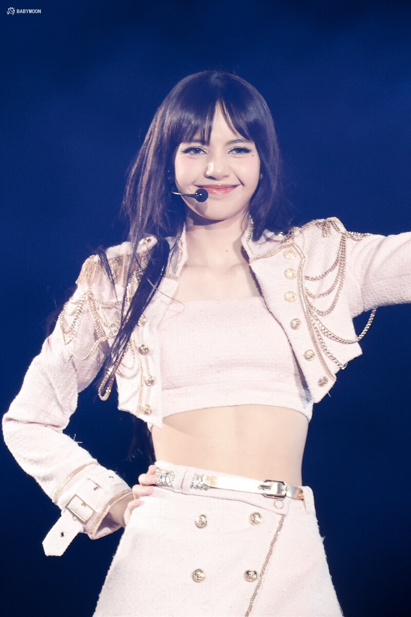 230319 BLACKPINK Lisa - 'BORN PINK' Concert in Kaohsiung Day 2 documents 2