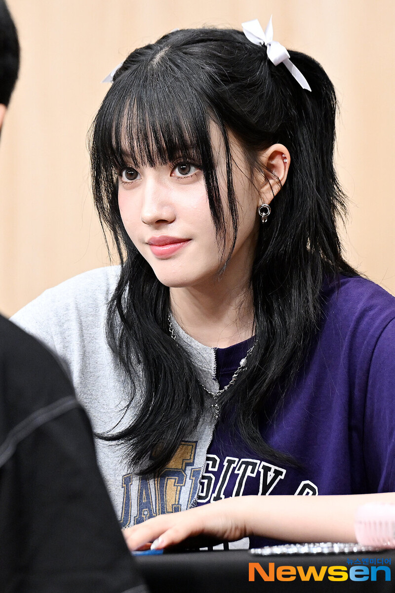 240705 STAYC Yoon - Mini Record Fansign Event documents 1