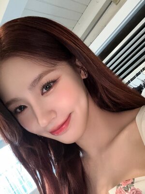 240301 - (G)I-DLE Twitter Update with MIYEON