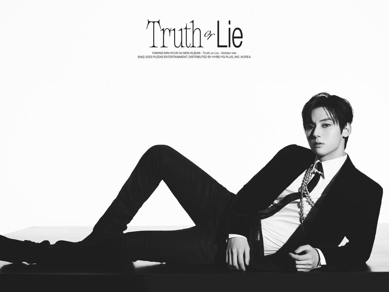 20230227 - Truth or Lie concept photos documents 4