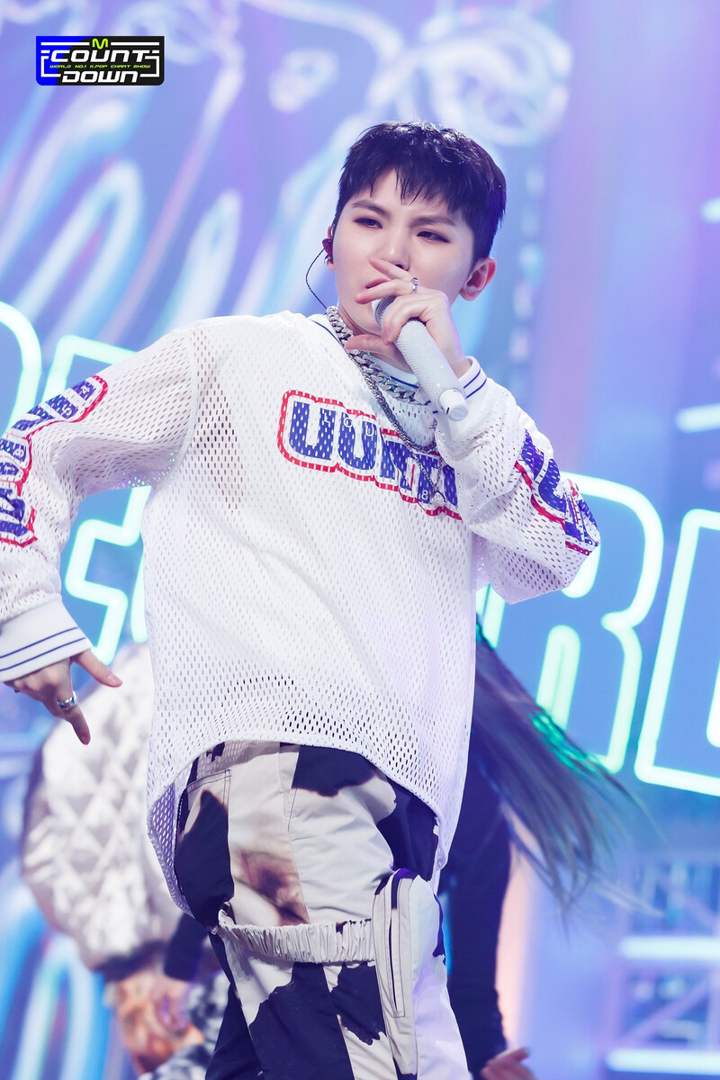 220721 SVT Leaders 'CHEERS' on MCountdown Still Cuts | NAVER - Woozi documents 10