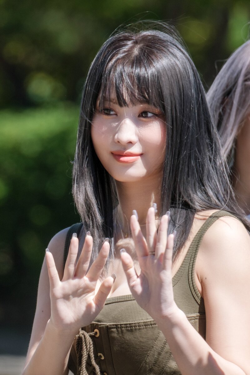 220827 TWICE Momo at Mini Fan Meeting with ONCES documents 6