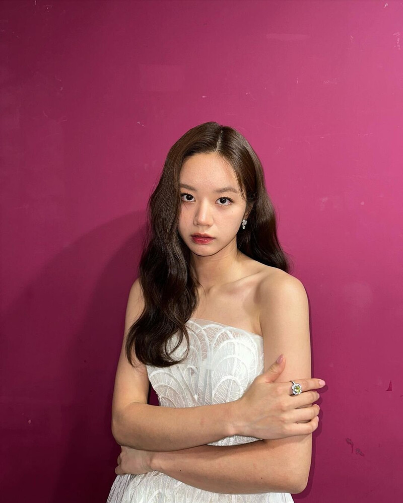 221229 GIRL'S DAY Hyeri Instagram Update documents 3