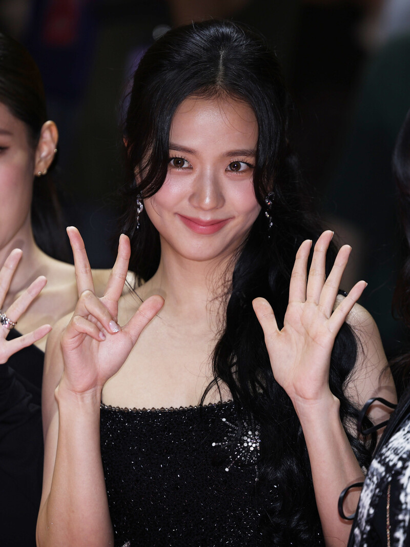 240809 Jisoo - Pink Carpet Event for BLACKPINK 'BORN PINK World Tour in Cinema' documents 2