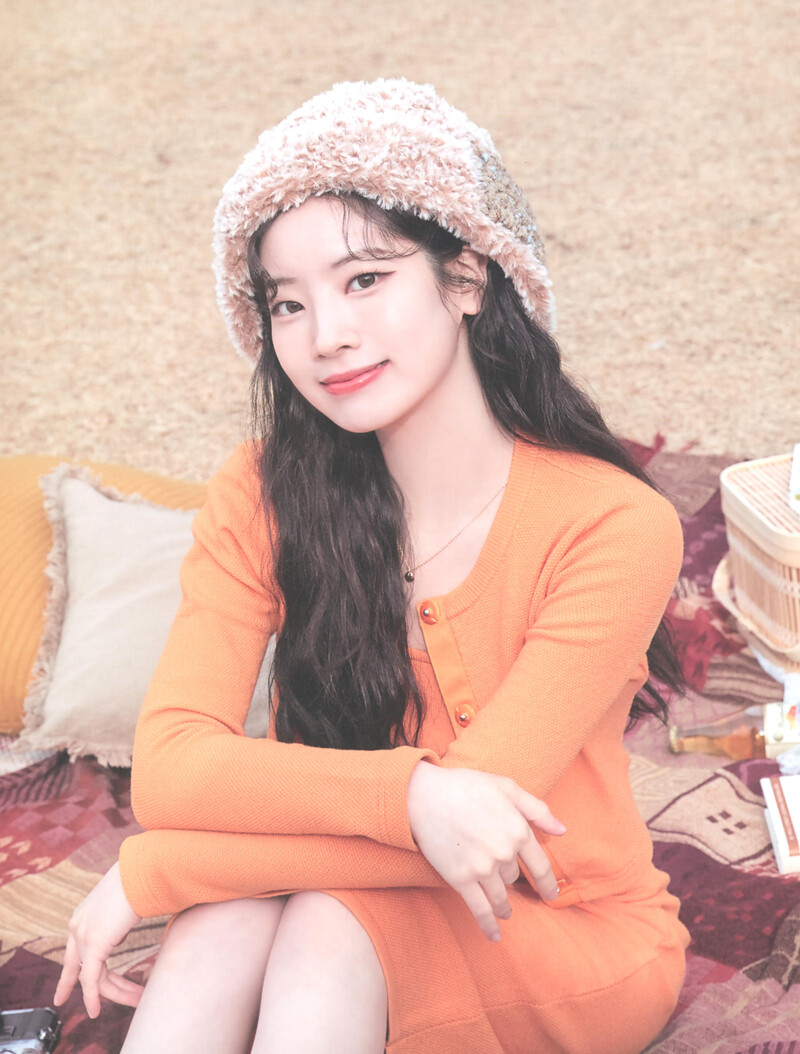 Yes, I am Dahyun Photobook (Scans) documents 6