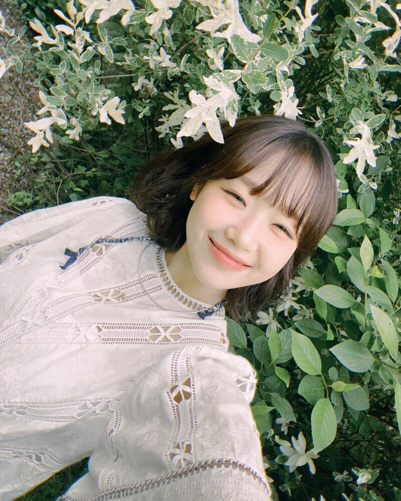 240616 Yoojung Instagram update documents 4