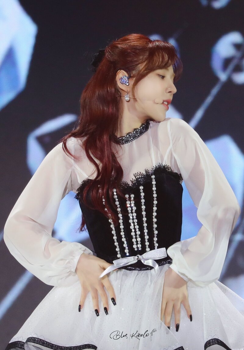 221108 Red Velvet Wendy - Genie Music Awards documents 13