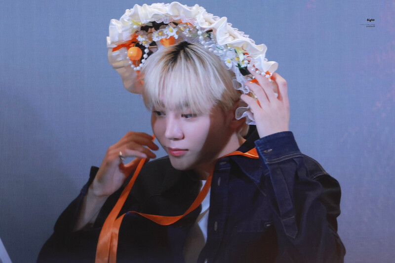 241229 SEVENTEEN Seungkwan - Yiziyhu Fansign Event in Shanghai documents 9