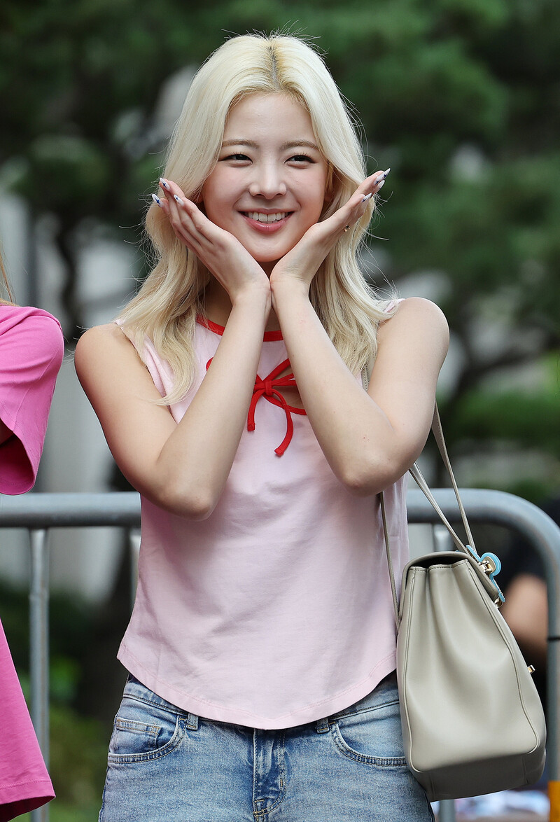 230825 ITZY Lia - Music Bank Recording documents 1