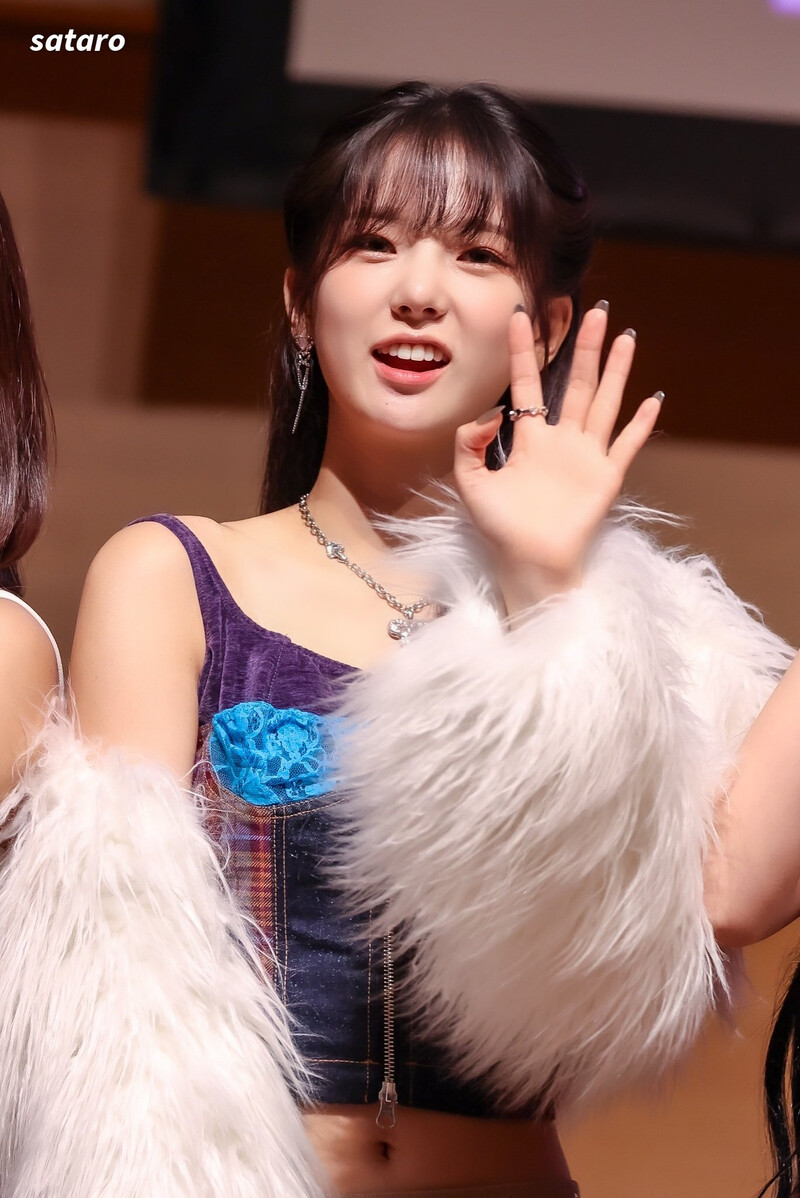 231029 KEP1ER's YUJIN at <FLY-HIGH> Talk Event documents 2