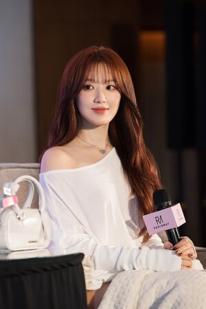 240618 (G)I-DLE Shuhua - ROBINMAY Press Conference in Taiwan