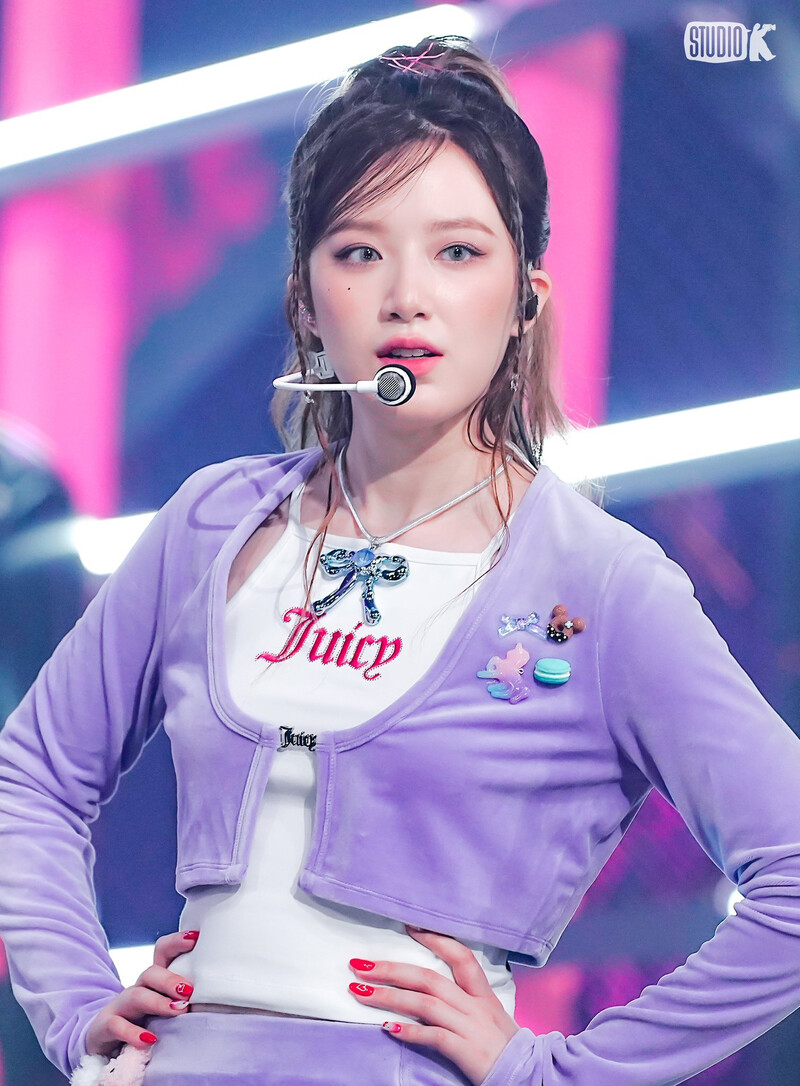 230519 (G)I-DLE Shuhua - ‘Queencard’ at Music Bank documents 6