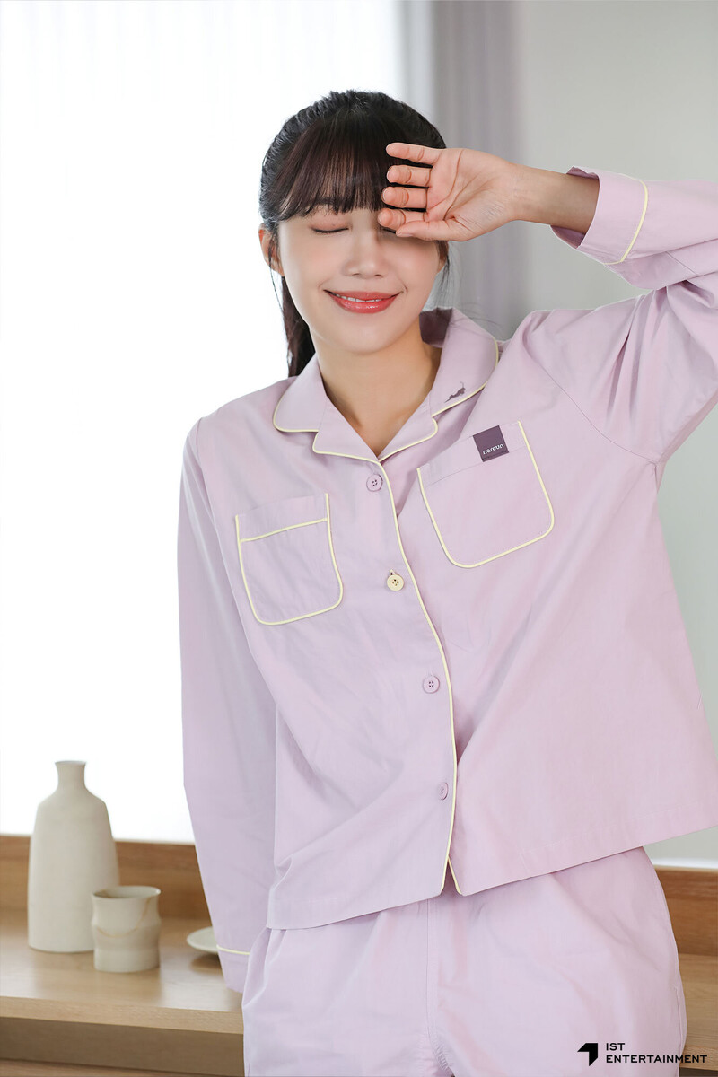 221125 IST Naver - Apink Eunji - 'NAREUN' Commerical Shoot documents 18