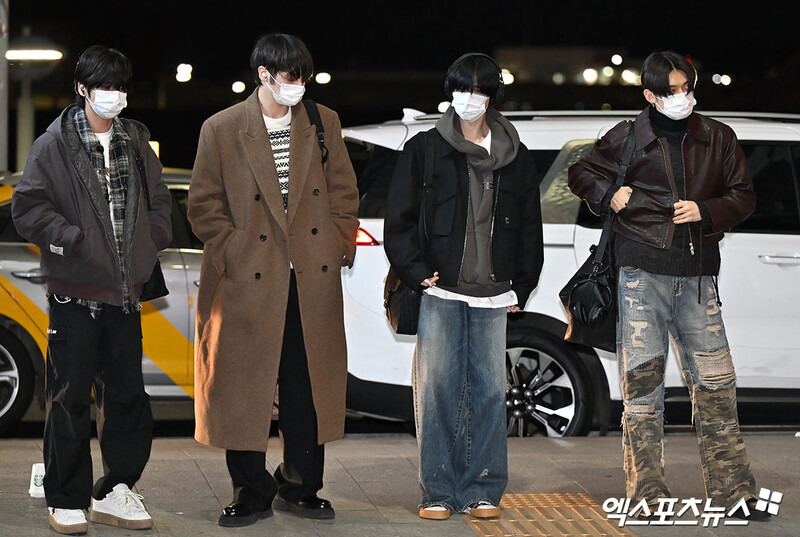 250103 TXT at Incheon Airport documents 1