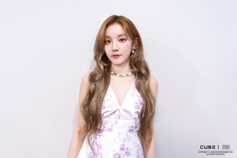 MIYEON n YUQI - KBS2 '2023 Music Bank Global Festival' Behind Photos documents 3