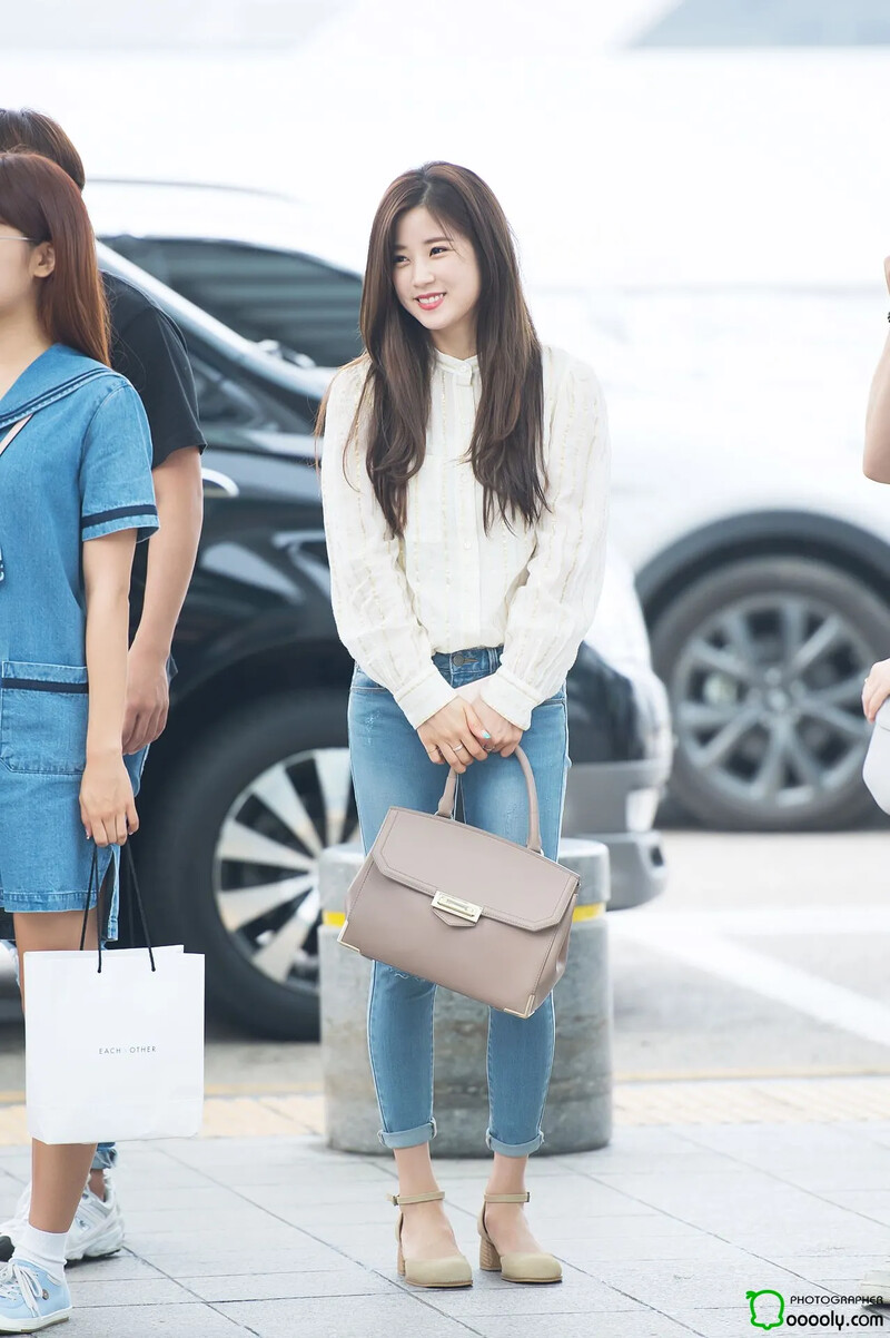 Chorong41_1.jpg