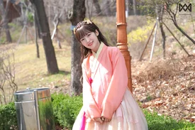 220907 WM Naver Post - OH MY GIRL Arin - 'Alchemy of Souls' Behind
