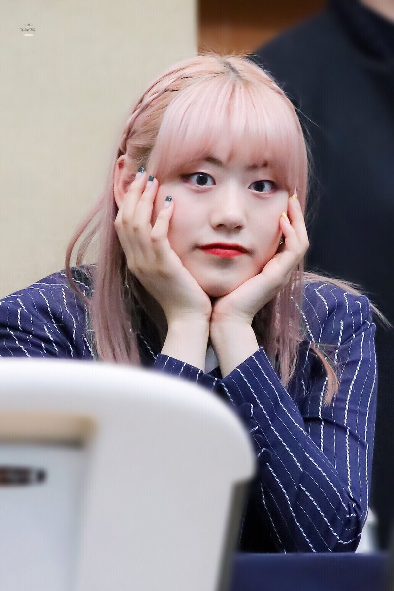 180331 Weki Meki Lua at 'Lucky' Daegu Fansign documents 4