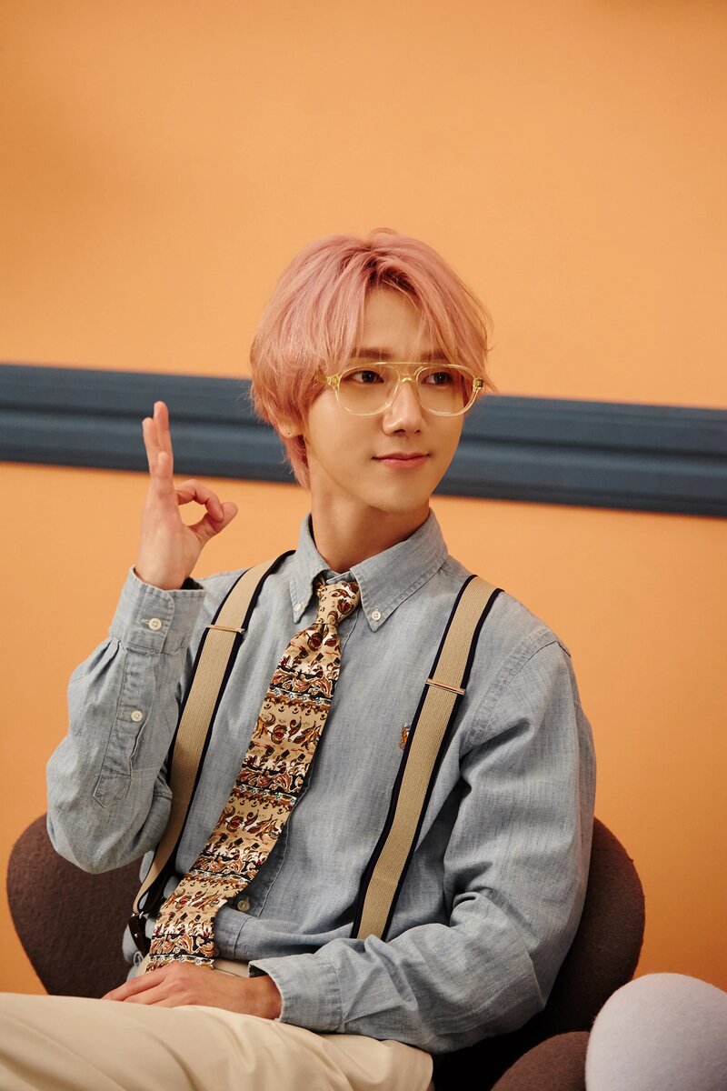 190618 SMTOWN Naver Update - Yesung's "Pink Magic" M/V Behind documents 17