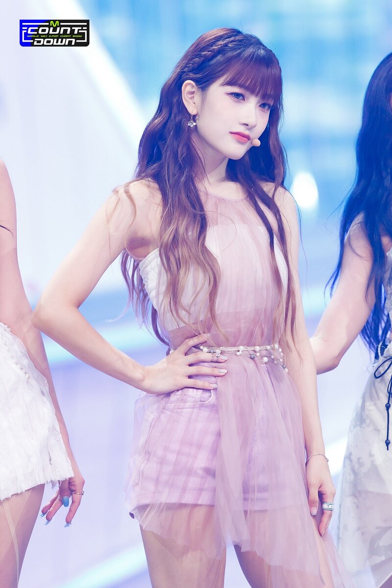 220630 fromis_9 'Stay This Way' at M Countdown documents 27