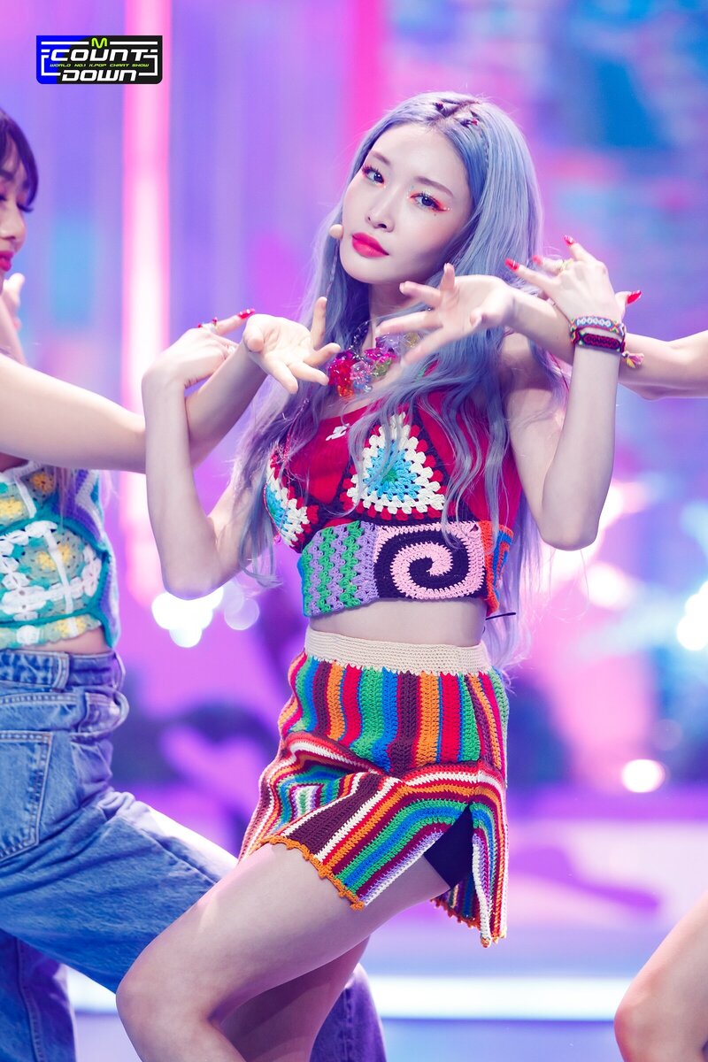 220714 Chungha - 'Sparkling' at M Countdown documents 16