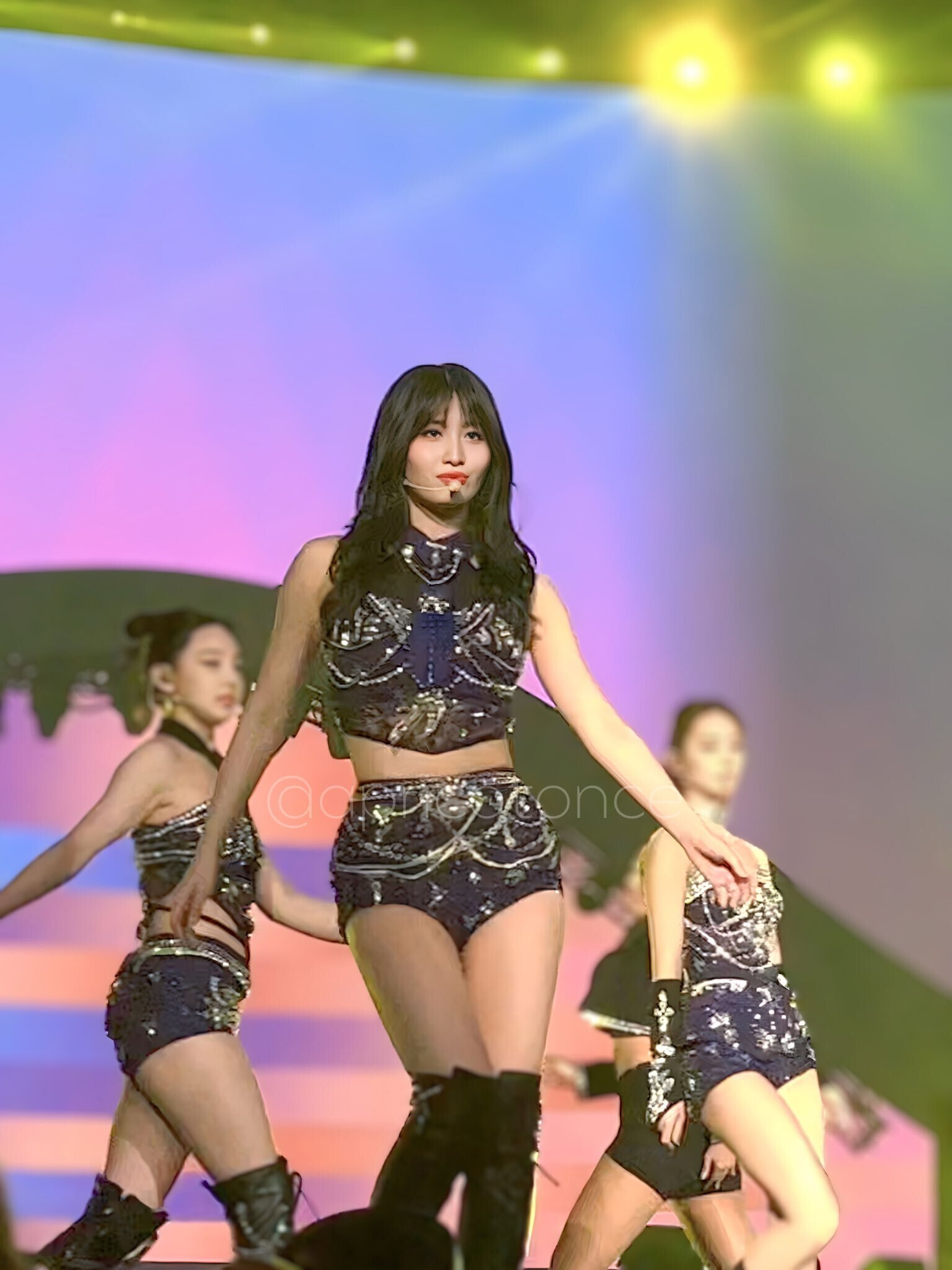 230621 TWICE Momo ‘READY TO BE’ World Tour in Dallas kpopping