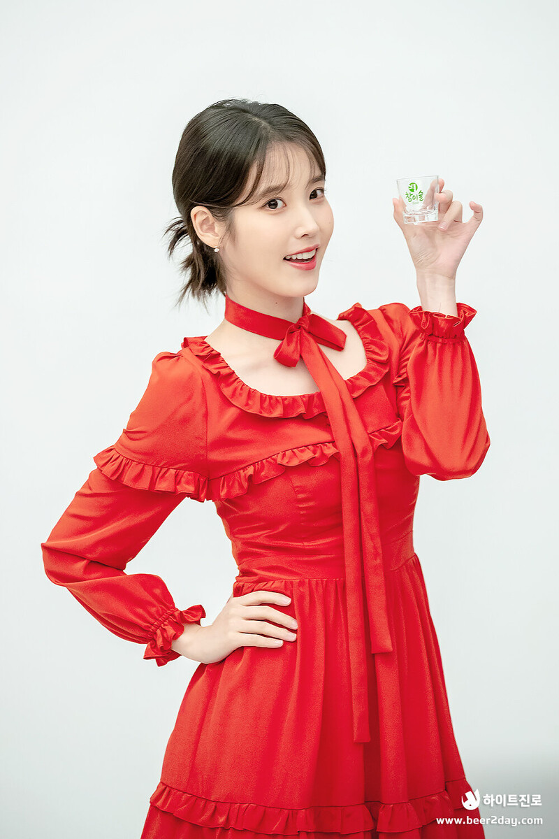 231229 Chamisul - IU - 2023 Poster Photoshoot Behind documents 4