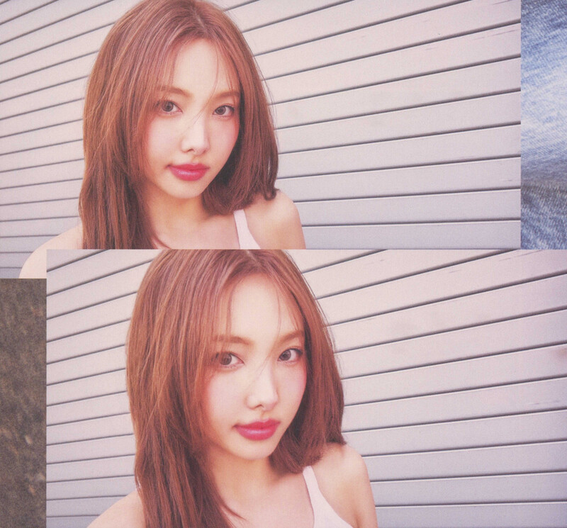 NAYEON 2nd Mini Album 'NA'  SCAN Photobook documents 9