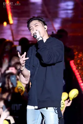 180310 Eun Jiwon at 1THE LAND Concert