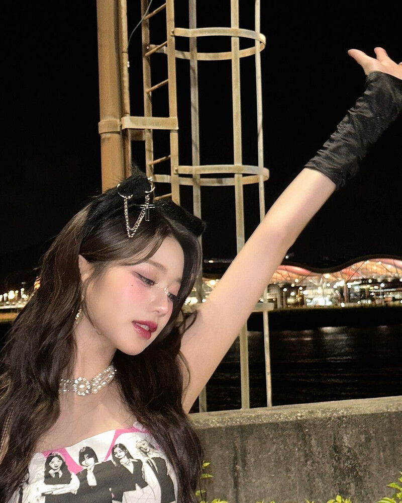 240710 WONYOUNG Instagram Update documents 3