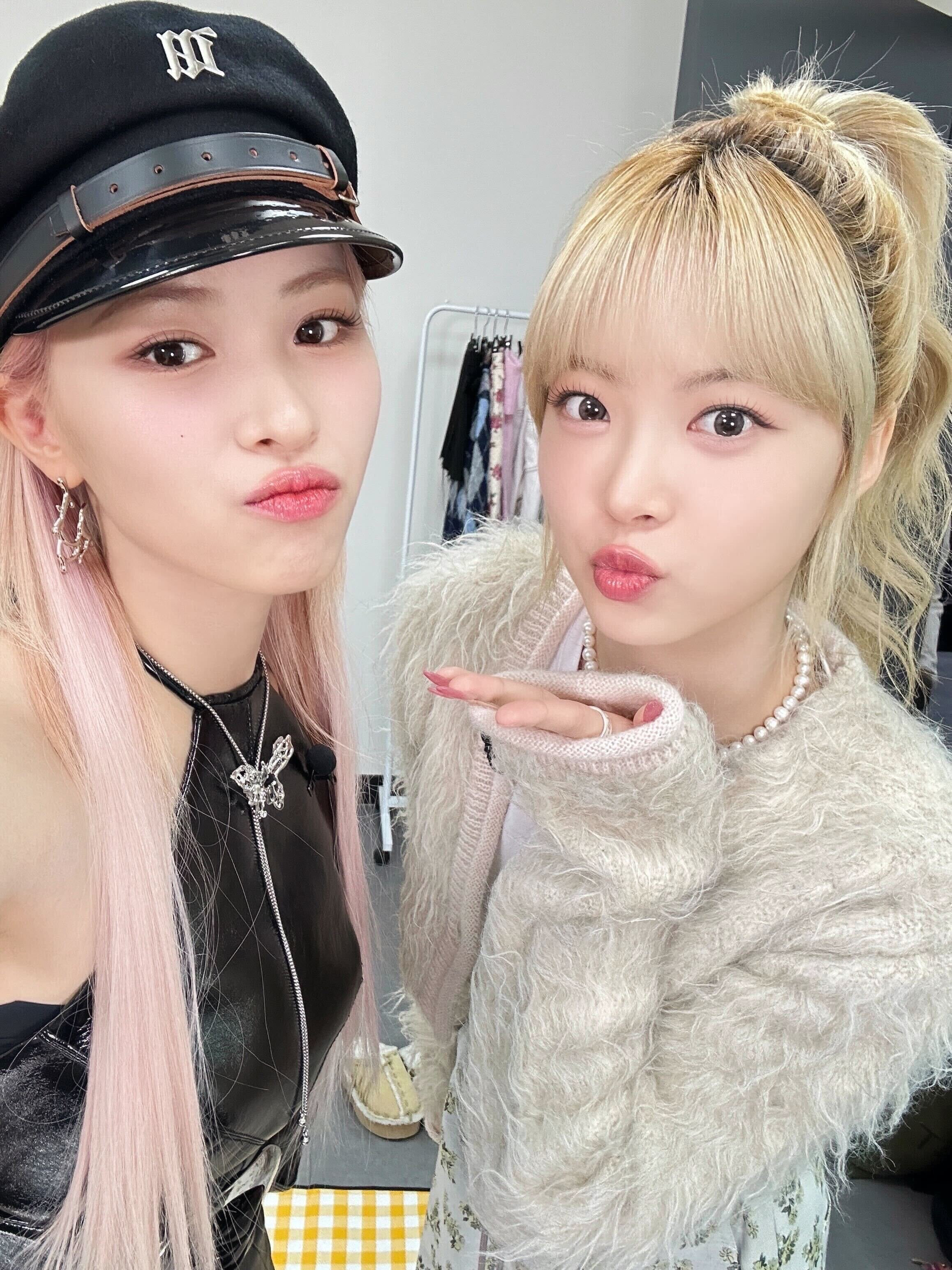 240111 - EUNCHAE Diary Twitter Update with RYUJIN | kpopping