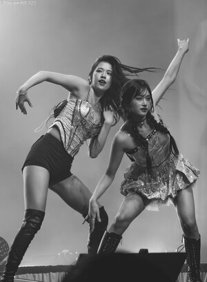 240623 IVE Yujin & Leeseo - 1st World Tour ‘Show What I Have’ in Mexico City