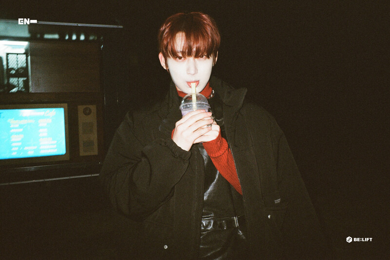 230716 ENHYPEN Behind Photo (film ver.) - Sunoo | Weverse Ii | kpopping