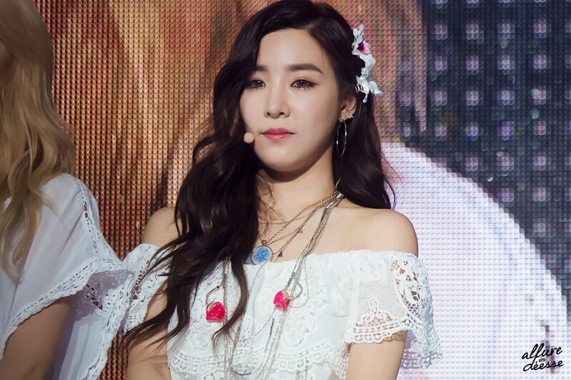 150707 Girls' Generation Tiffany at 'PARTY' Showcase documents 2