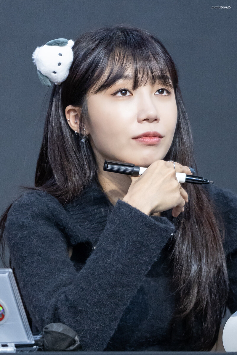 221112 Apink EUNJI at fansign event documents 26