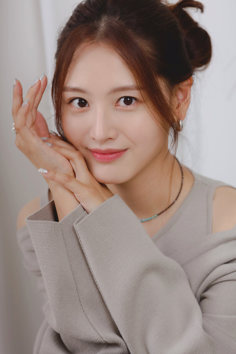 210824 Jaekyung 'The Devil Judge' Interview Photos documents 1