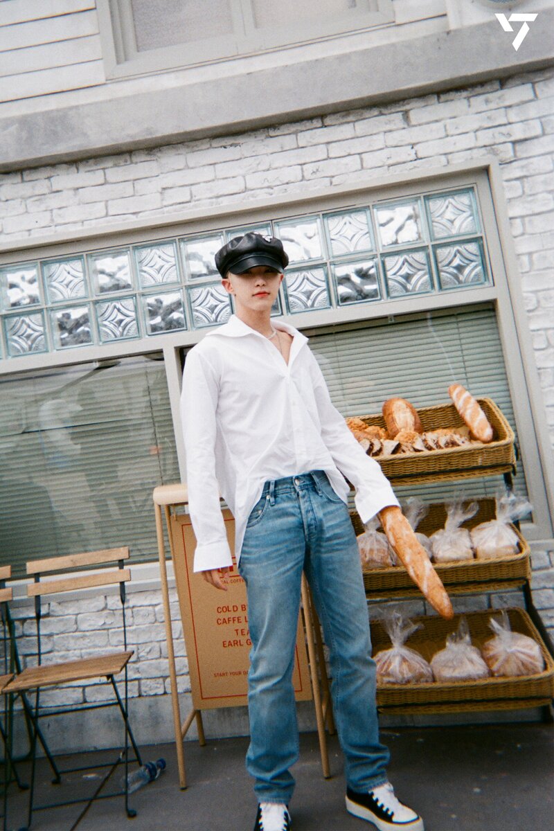 220725 SEVENTEEN ‘SECTOR 17’ Behind film photo - Hoshi | Weverse documents 1