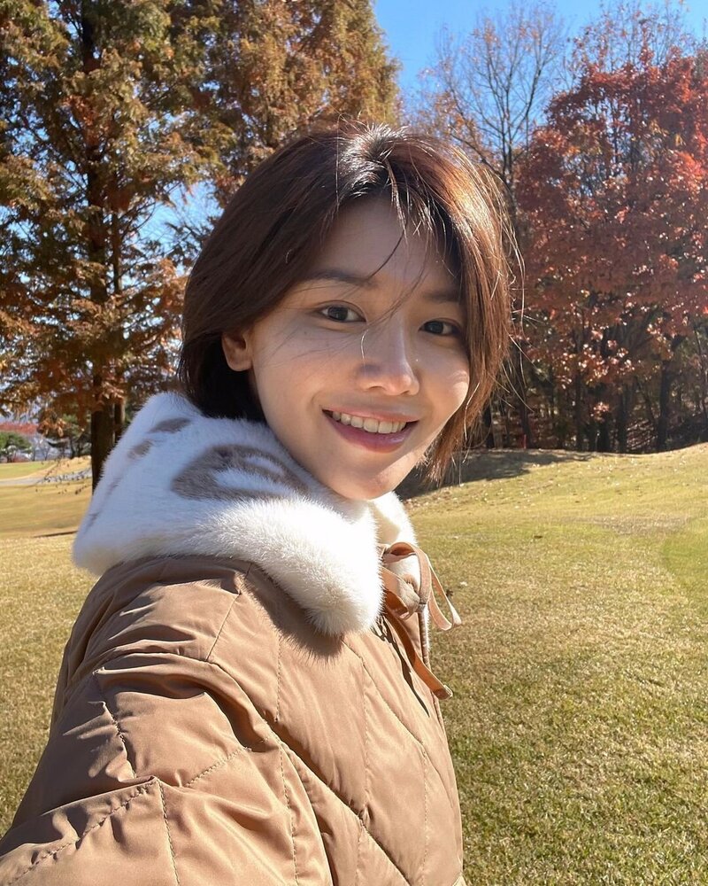 221120 SNSD Sooyoung Instagram Update documents 5