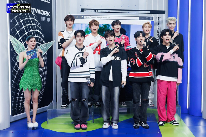 230713 ZEROBASEONE - 'New Kidz on the Block' at M COUNTDOWN documents 9