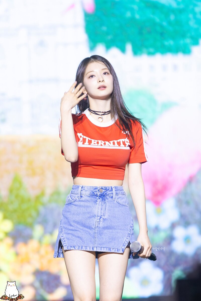 240518 fromis_9 Nagyung - Spring Breeze Campus Festival documents 2