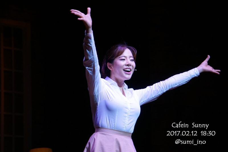 170211-12 Girls' Generation Sunny at Musical Caffeine documents 18