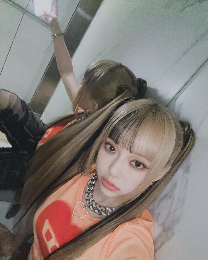 240517 Vivi Instagram Update documents 9