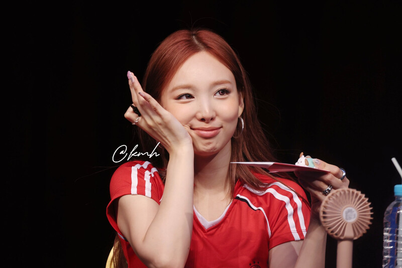 240623 TWICE Nayeon - JYP Shop Fansign documents 8