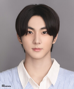 JUNGWON 2024 ENniversary Photo ID