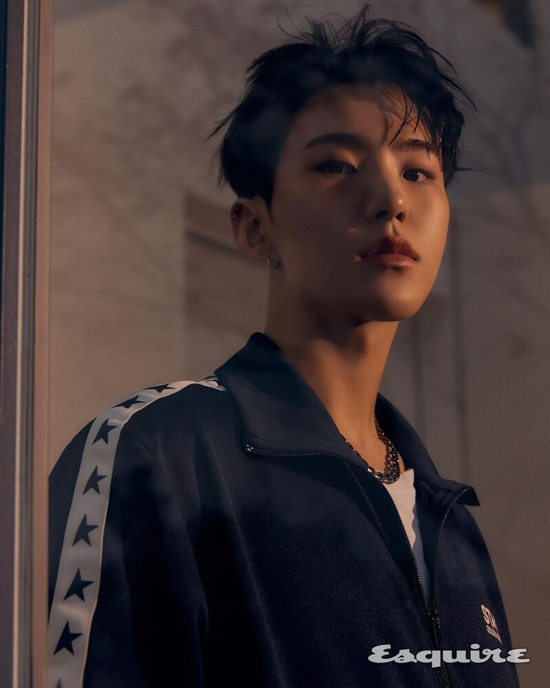 SEVENTEEN HOSHI for ESQUIRE Korea x GOLDEN GOOSE January Issue 2023 ...